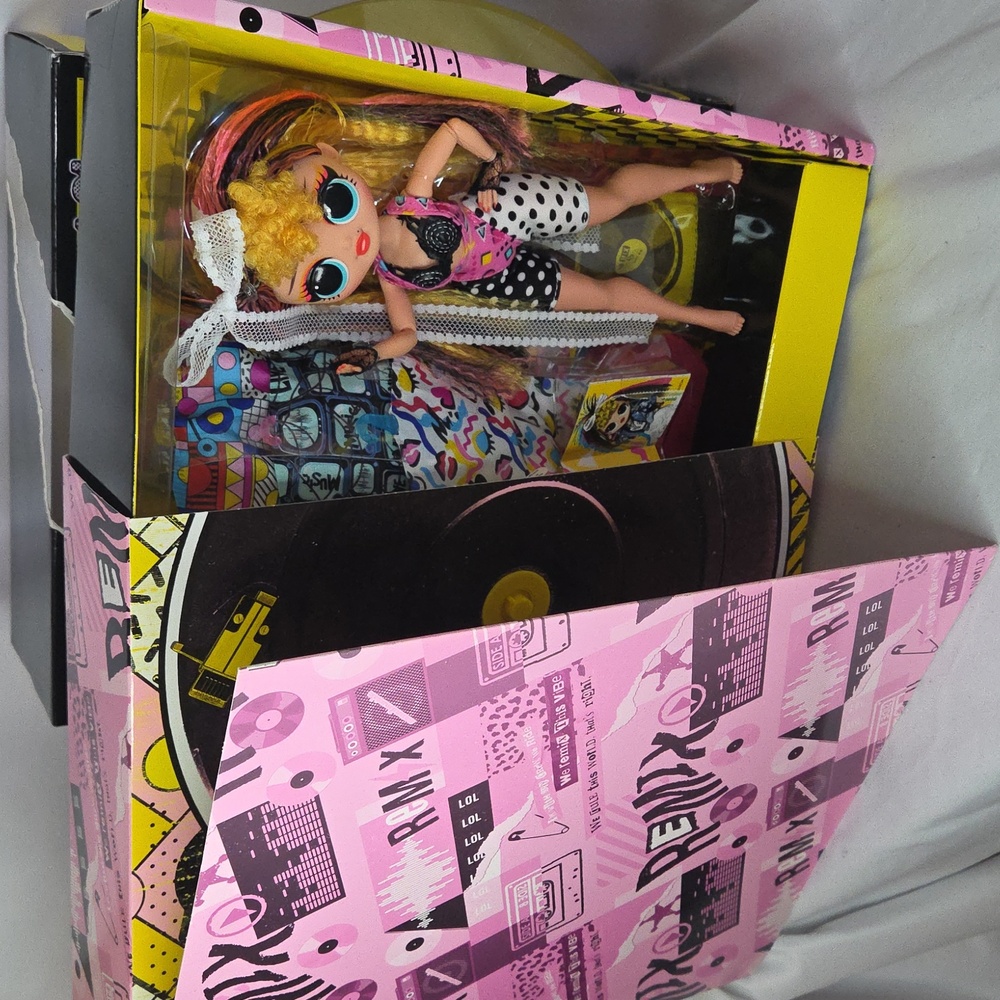 NEW Pop BB Doll IN BOX LOL Surprise OMG Remix